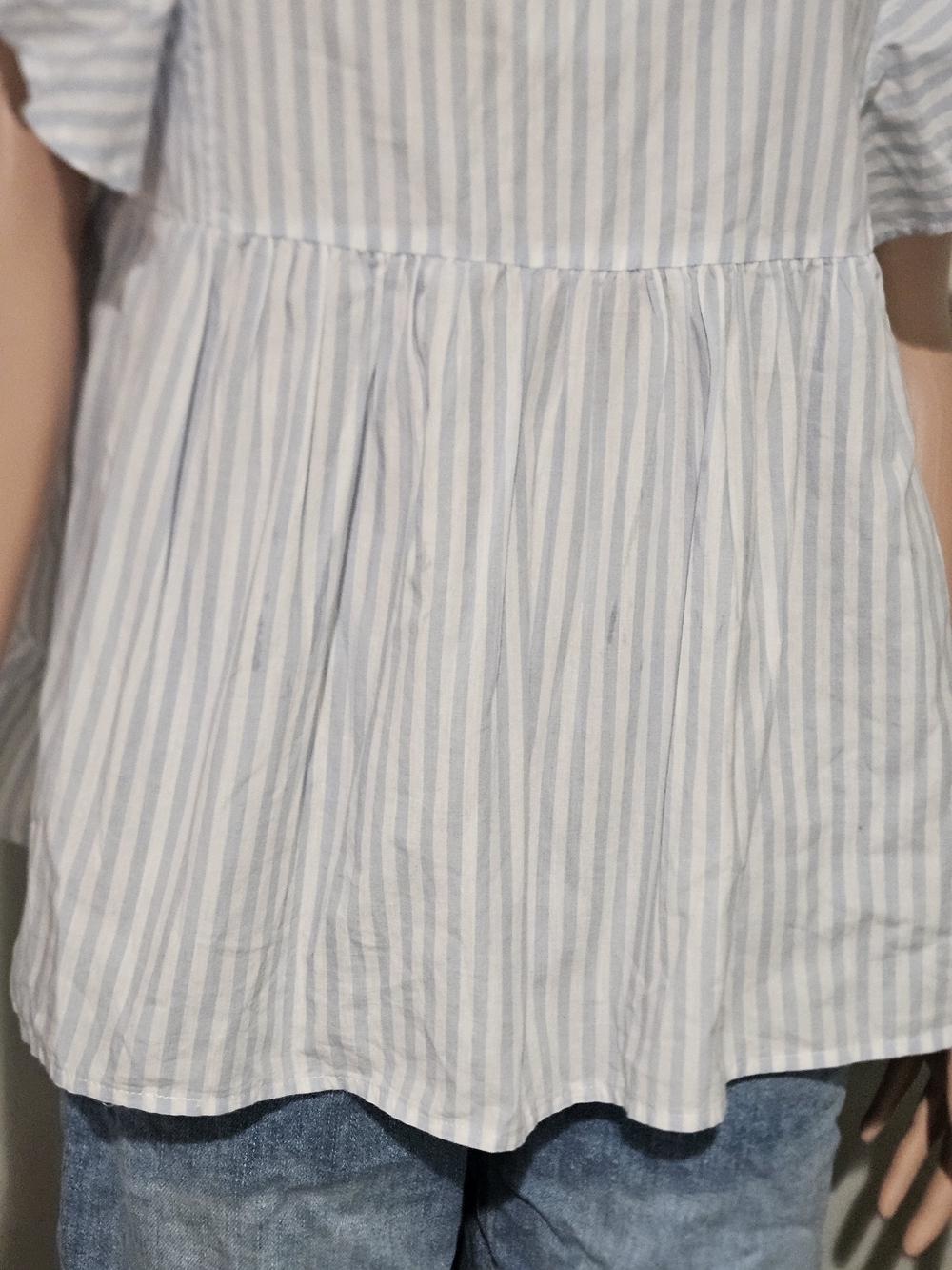 LaRoque Original Blue & White Stripe Ruffle Sleeve Babydoll Top – Size Medium - Picture 4 of 14